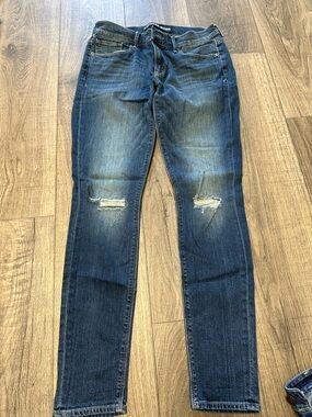 Express Women's Distressed Dark Blue Skinny Jeans